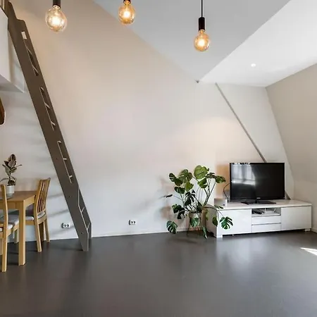 1-roms Toppleilighet Pa Tangen/bystranda Apartman Kristiansand