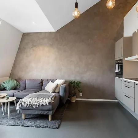 1-roms Toppleilighet Pa Tangen/bystranda Apartman Kristiansand